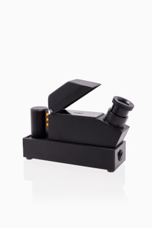 Refractometer incl. light source